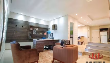 Sobrado com 3 dormitórios à venda, 233 m² por R$ 1.510.500,00 - Iririú - Joinville/SC