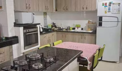 Casa com 4 dormitórios à venda por R$ 750.000,00 - Itaum - Joinville/SC