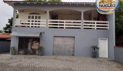 Casa com 4 dormitórios à venda, 360 m² por R$ 1.100.000,00 - Nova Brasília - Joinville/SC