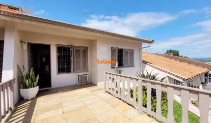 Casa à venda com 2 dormitórios - Bairro Rondônia - Novo Hamburgo