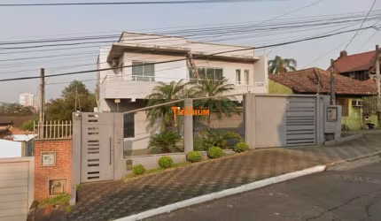 Casa à venda com 3 dormitórios no Bairro Primavera em Novo Hamburgo
