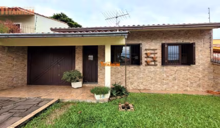 Casa à venda com 2 dormitórios - Bairro Rondônia - Novo Hamburgo