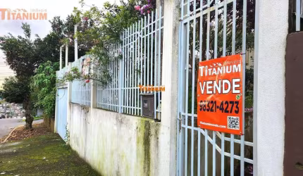 Casa com 2 dormitórios à venda em Novo Hamburgo.