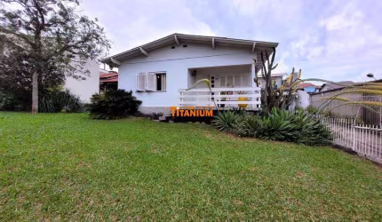 Casa semimobiliada para aluguel em Petrópolis, Novo Hamburgo