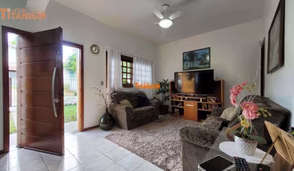 Casa com 4 dormitórios à venda em Novo Hamburgo
