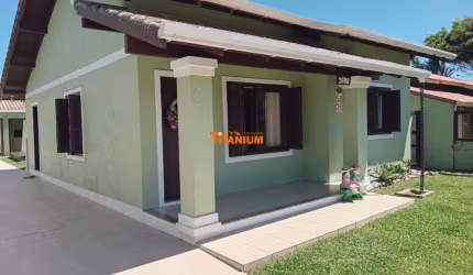 Casa mobiliada à venda em Imbé -RS
