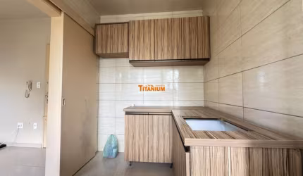 Apartamento 1 dormitório com pátio à venda em Novo Hamburgo, Bairro Boa Vista.