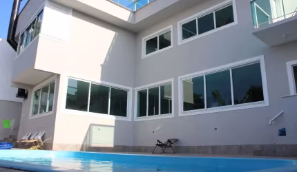 Casa no Morro da Cruz - Centro - Florianópolis