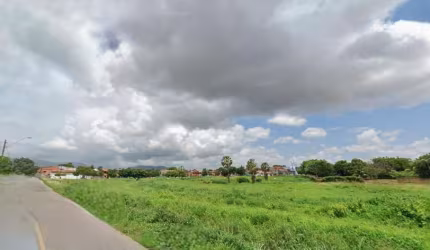 Terreno para Venda em Maracanaú, Centro