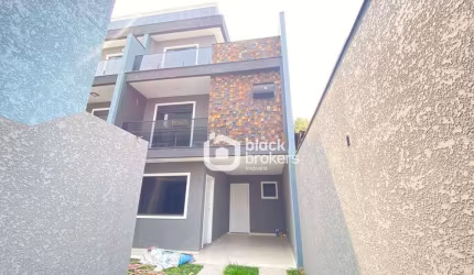 Sobrado Independente 3 Quartos, Amplo Terreno à Venda, 120 m² por R$ 650.000 - Fazendinha - Curitiba/PR