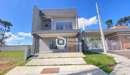 Sobrado Condomínio Fechado 3 Quartos à Venda, 154 m² por R$ 810.000,00 - Umbará - Curitiba/PR