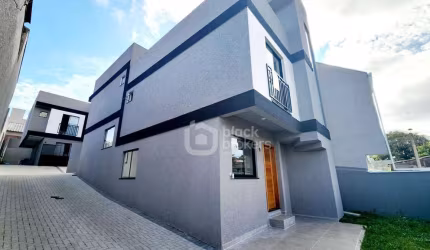 Maravilhoso sobrado em condomínio fechado, com terraço espaçoso no Alto Boqueirão,Curitiba- PR