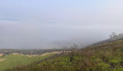 Terreno com ótima topografia exclusivo para construção de chácara