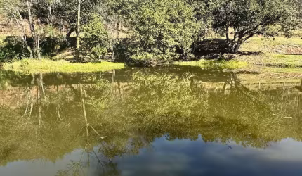 Lote com acesso privativo para lago dentro do condomínio