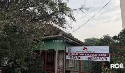 Casa 2 dormitórios à venda Jardim  Botânico Porto Alegre/RS