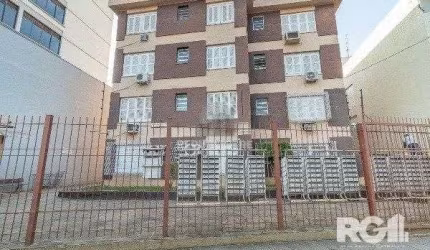 APARTAMENTO DE 1 DORMITÓRIO COM 48 m² NA AV PADRE CACIQUE PROXIMO AO PRAIA DE BE