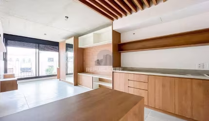 APARTAMENTO LOFT DE 32M², 1 DORMITÓRIO, SEMIMOBILIADO - CIDADE BAIXA