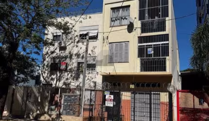 Apartamento de 2 dormitório reformado - Cód. 390828-RP