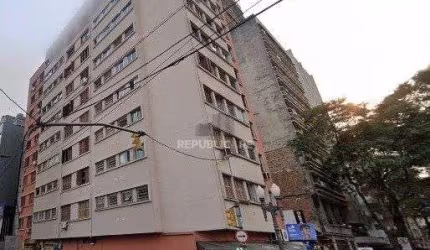 APARTAMENTO STUDIO, COM VISTA PARA O GUAÍBA NO CENTRO HISTÓRICO