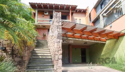 Casa de 3 dormitórios no Jardim Isabel com vista para o Guaíba.