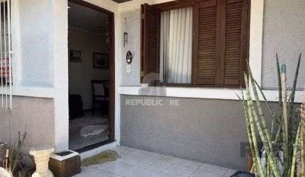 Casa 2 dormitórios à venda Hípica Porto Alegre/RS