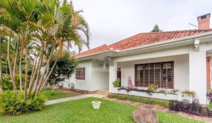 Casa 3 dormitórios à venda Tristeza Porto Alegre/RS