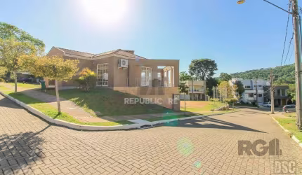 Casa em Condomínio 3 dormitórios à venda Vila Nova Porto Alegre/RS