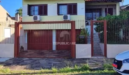 Casa 4 dormitórios à venda Partenon Porto Alegre/RS