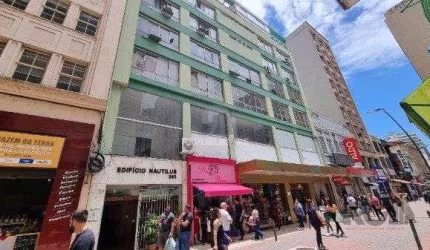Apartamento studio no Ed. Nautilus a venda -