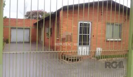 Casa 3 dormitórios à venda Sarandi Porto Alegre/RS