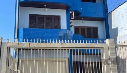 Casa 420m², 4 dormitórios, 3 vagas no bairro Partenon