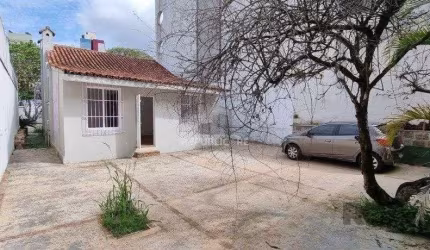 Casa de 2 dormitórios no bairro Petrópolis