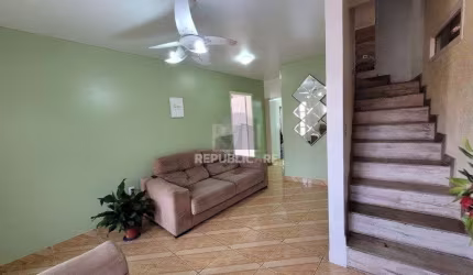CASA DE 3 DORMITÓRIOS, VILA JARDIM, 220 M²