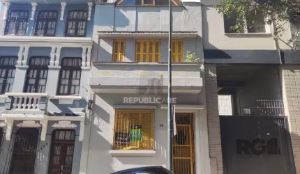 Casa 3 dormitórios à venda Centro Histórico Porto Alegre/RS