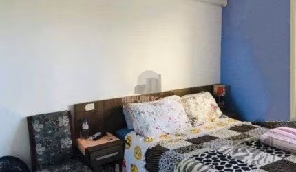 Casa de alvenaria com um quarto à venda no bairro Partenon, próximo à PUC, Apari