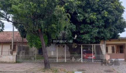Casa 3 dormitórios à venda Camaquã Porto Alegre/RS