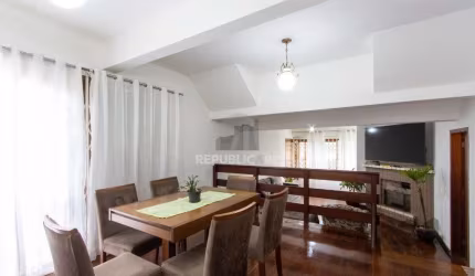 Casa ampla à venda em Santa Tereza - Porto Alegre