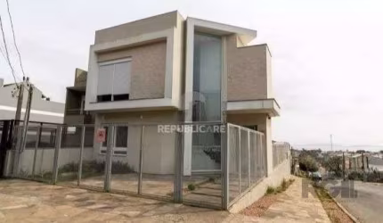 Casa 3 dormitórios à venda Guarujá Porto Alegre/RS