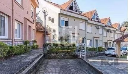 Casa em condomínio para Venda com 3 dormitórios, sendo 1 suites e 2 vagas no bai