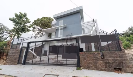 Casa 3 dormitórios à venda Vila Conceição Porto Alegre/RS