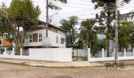 Casa 2 dormitórios à venda Guarujá Porto Alegre/RS
