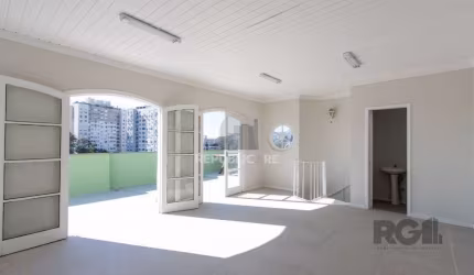 Cobertura 2 dormitórios à venda Cristal Porto Alegre/RS