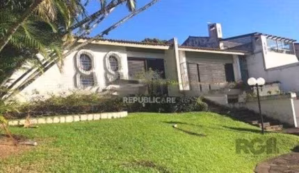 Casa 5 dormitórios à venda Cristal Porto Alegre/RS