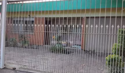 Casa 4 dormitórios, terreno com 1639m² à venda no Morro Santana