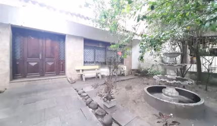 Casa 5 dormitórios à venda Floresta Porto Alegre/RS