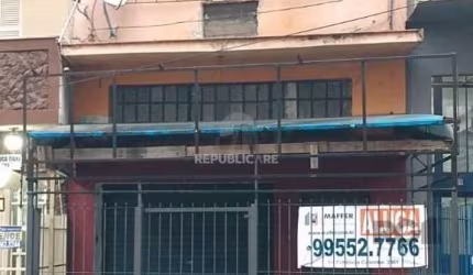 Casa Comercial à venda na Cidade Baixa