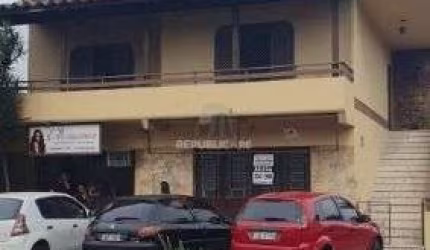 Casa em Porto Alegre, no bairro Cavalhada, com 3 dormitório(s), e 3 banheiros, à