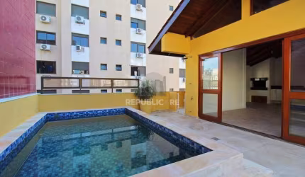 Cobertura para Venda - 245m², 3 dormitórios, sendo 1 suites, 2 vagas - Mont Serr