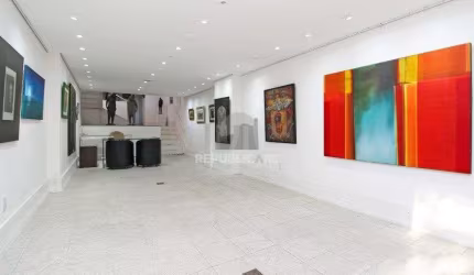 Casa 4 dormitórios à venda Moinhos de Vento Porto Alegre/RS