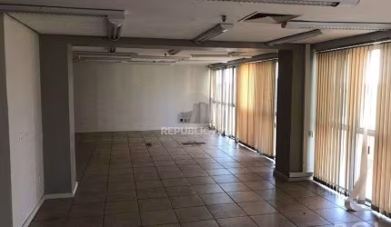Conjunto/Sala para Venda - 90m², 0 dormitórios, Centro